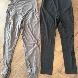 Isabel Maternity by Ingrid & Isabel Black and Gray Leggings
